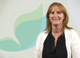 Supporting Cancer Care with Essential Oils